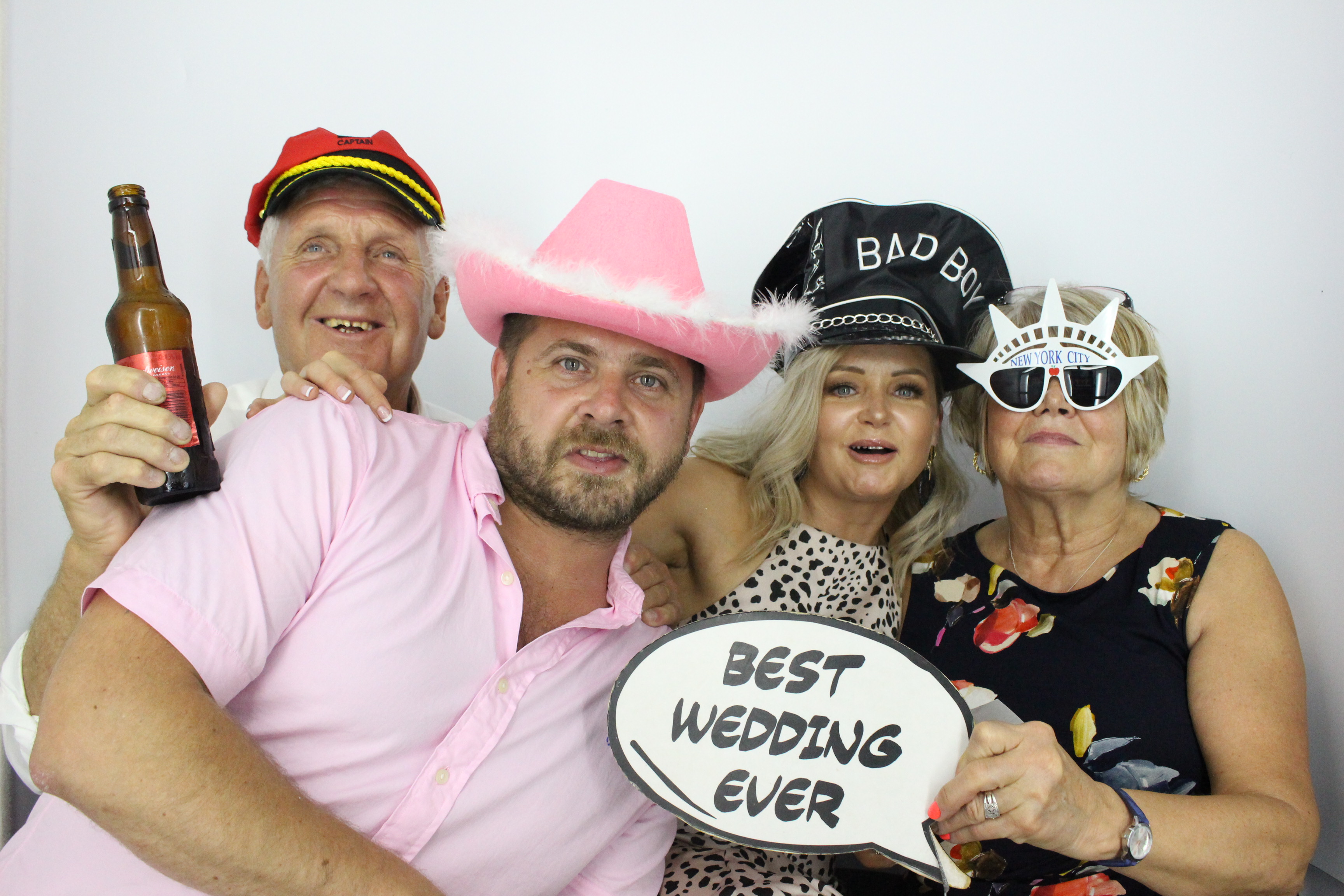 Gary & Debbies Wedding | View more photos from the event at gallery.myphotoboothexperience.co.uk/u/MyPhotoBoothExperienceLtd/Gary-Debbies-Wedding